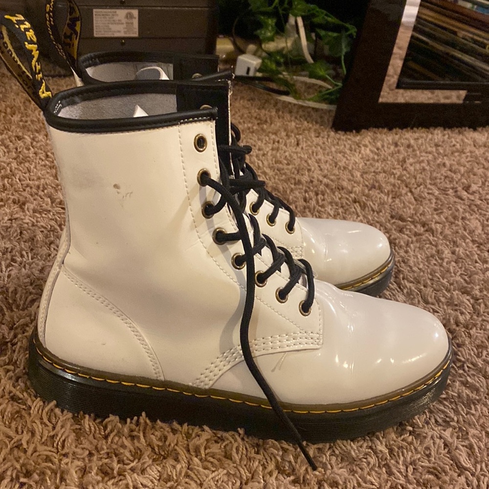 ZAVALA DOC MARTENS